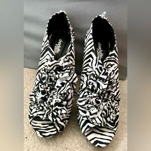 NWOT, Charlotte Russe Zebra Striped Velvet heels